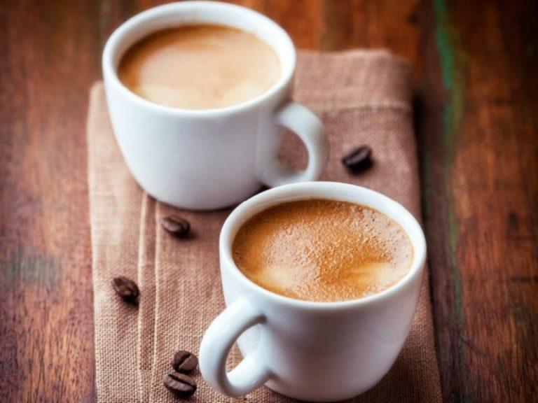 Αλαλούμ με τις αποδείξεις στην εστίαση -Καφές, αναψυκτικά και χυμοί παραμένουν στον ΦΠΑ 24%
