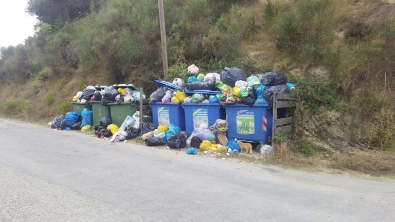 Καββαδάδες | Σοβαρά προβλήματα με τα αμάζευτα σκουπίδια (photos)