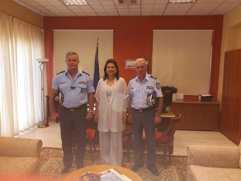 Με τον Γενικό Αστυνομικό Διευθυντή Ιονίων Νήσων και τον Αστυνομικό Διευθυντή Κέρκυρας συναντήθηκε η Περιφερειάρχης (photos)