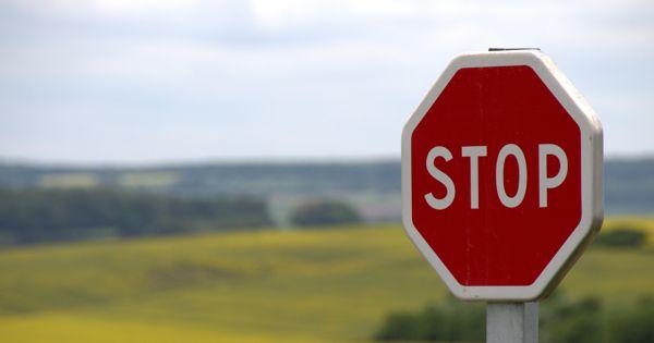 Η αγγλική λέξη ‘stop’ είναι…. ελληνική