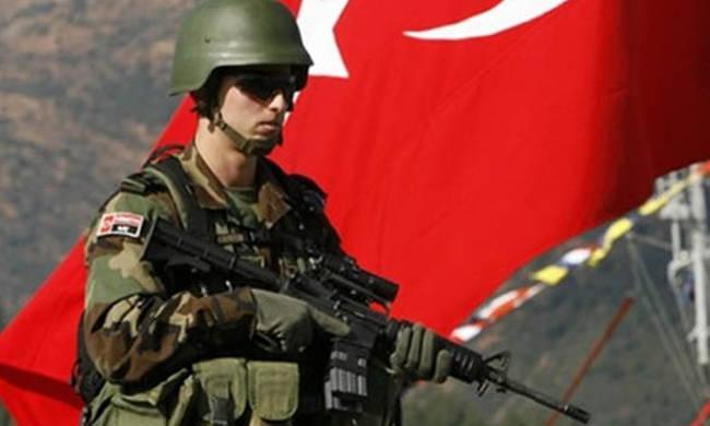 Πυροβολισμοί στον Έβρο : Τούρκοι στρατιώτες έριξαν στον αέρα με αβολίδωτα