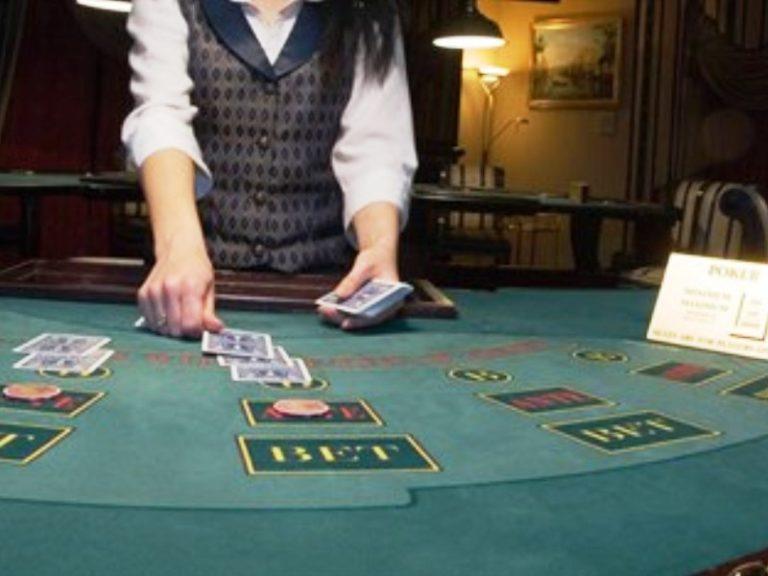 Blackjack | Το μεγάλο “κόλπο” που απέφερε σε έναν παίκτη 800.000$ σε μια παρτίδα