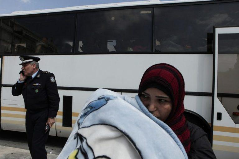 Χωρίς τέλος οι προσφυγικές ροές και οι τραγωδίες: 13 μετανάστες περισυνελέγησαν στη Σάμο -Νεκρή μία 65χρονη