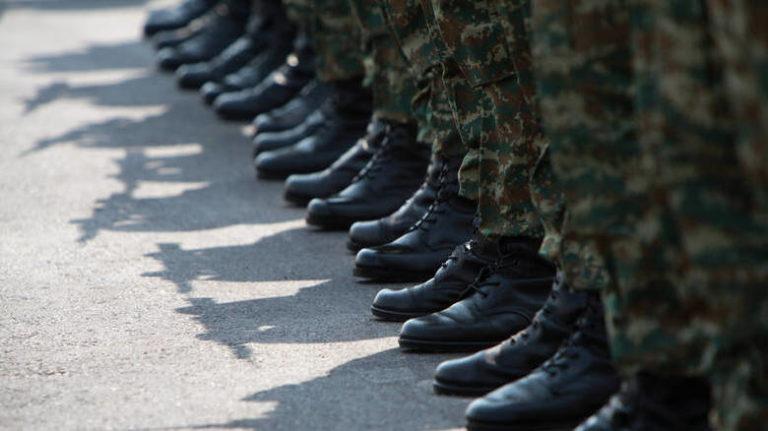 Ελληνικός Στρατός: Αυξάνεται ο μισθός των φαντάρων – Δείτε πόσα χρήματα θα παίρνουν