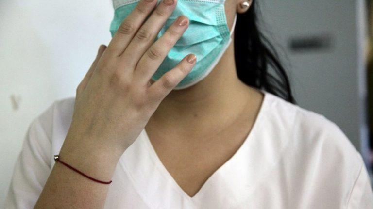 Η γρίπη υποχωρεί σταθερά, αφήνοντας 130 θύματα