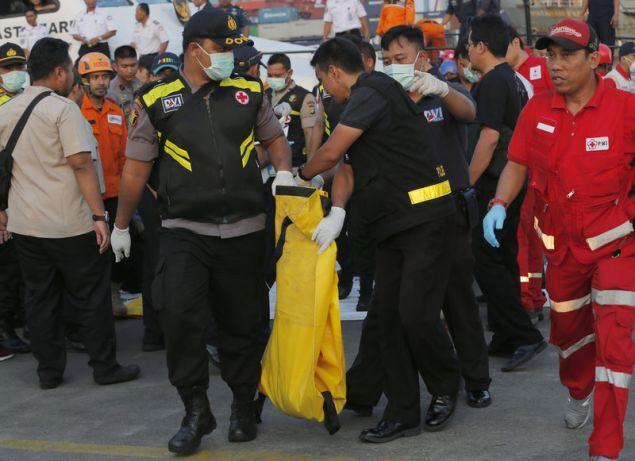 Νεκροί οι 189 επιβαίνοντες του αεροσκάφους που κατέπεσε στην Ινδονησία