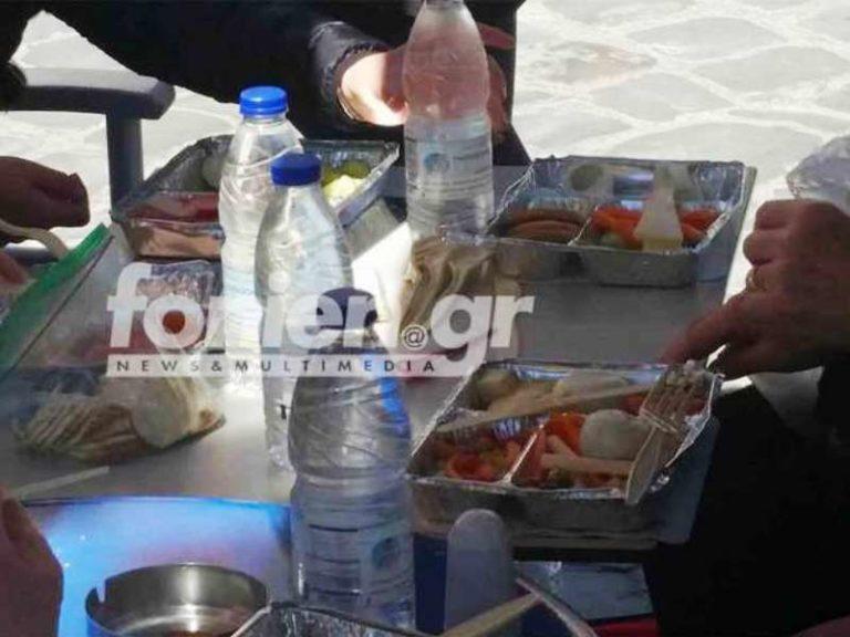 Κρήτη | Τουρίστες πήγαν σε ταβέρνα με φαγητό σε ταπεράκια!