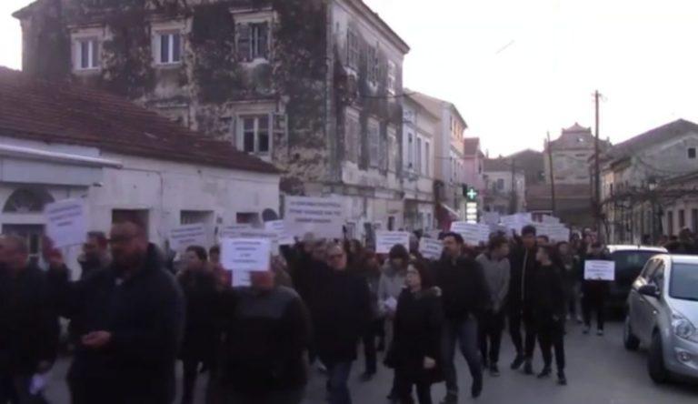 Nέα πορεία διαμαρτυρίας των Λευκιμμιωτών για το Μανώλη και το ΧΥΤΑ (video)