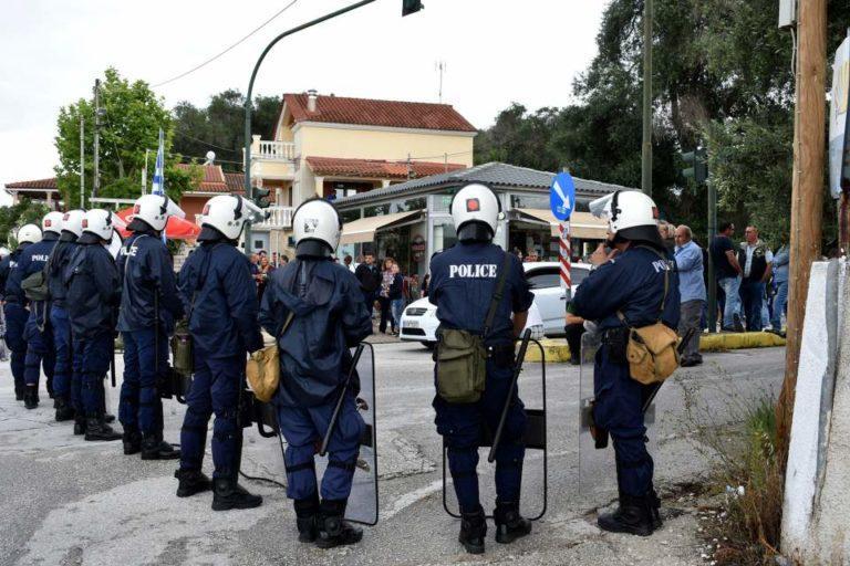 Πολίτες Κέρκυρας: “θετική η αποχώρηση των αστυνομικών δυνάμεων απο τη Λευκίμμη” (video)