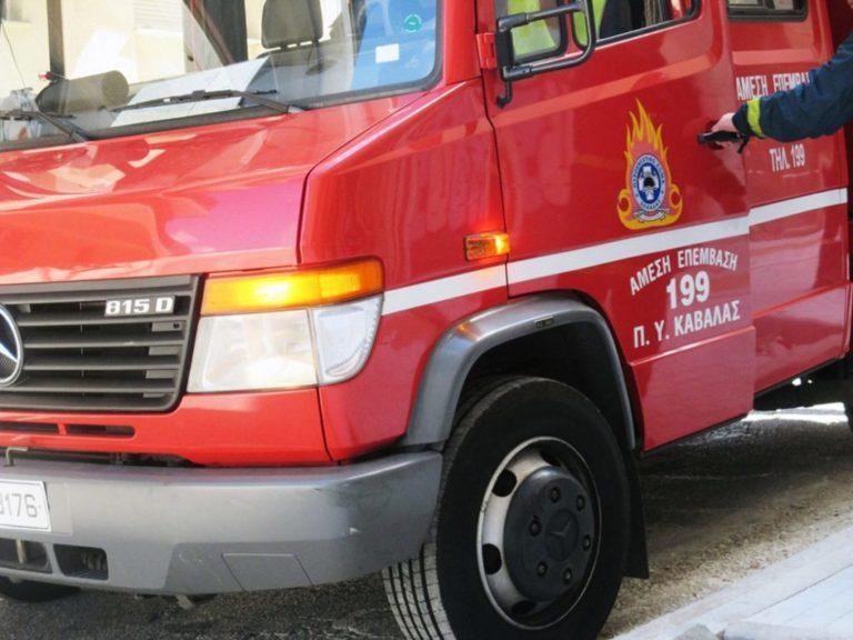 Κέρκυρα: Φωτιά σε δύο μηχανές στο κέντρο της πολής