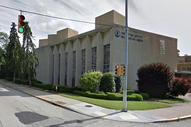 Τρόμος στις ΗΠΑ: Ενοπλος άνοιξε πυρ σε συναγωγή -Τουλάχιστον 8 νεκροί
