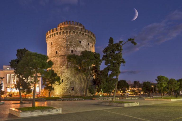 Θεσσαλονίκη | Χαλλλλλαρά… Το επικό παρκάρισμα που έγινε viral!