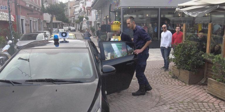 Ζάκυνθος: Χάος με τον αντικαπνιστικό -Τσακώθηκαν θαμώνες με αστυνομικούς, έσπασαν τα νερά εγκύου