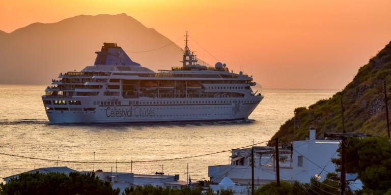 Κορωνοϊός: Η Ισπανία κρατά κλειστά τα λιμάνια της για τα κρουαζιερόπλοια