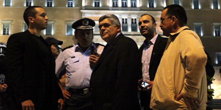 Πολιτική θύελλα για τις ρυθμίσεις του ΣΥΡΙΖΑ που «μαλακώνουν» τις ποινές στη Χρυσή Αυγή