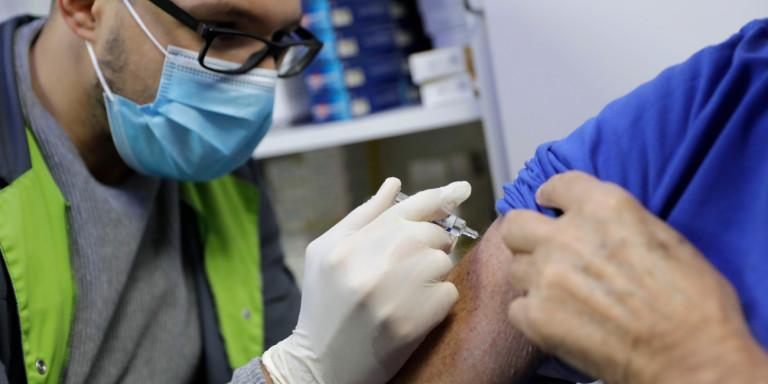 Κορωνοϊός: Πώς θα γίνει ο εμβολιασμός του πληθυσμού στην Ελλάδα -Περιμένουμε 25 εκατ. δόσεις εμβολίων