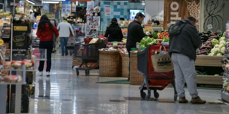 Lockdown: Το ωράριο λειτουργίας των σούπερ μάρκετ και των άλλων καταστημάτων τροφίμων
