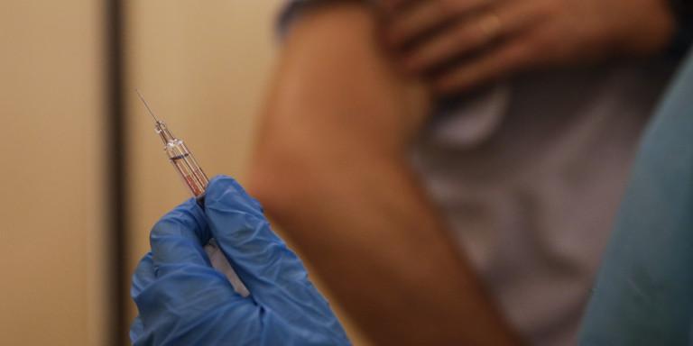 Κορωνοϊός -Πέτσας: Μπορούμε να έχουμε ασφαλή εμβόλια τέλη Δεκεμβρίου -αρχές Ιανουαρίου