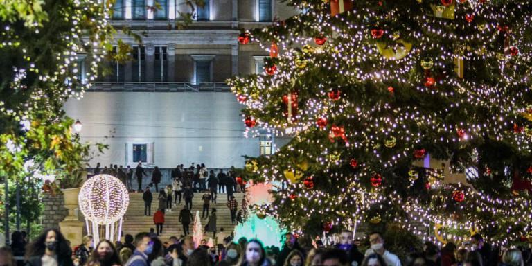 Λύκειο Ελληνίδων: Δυο εκδηλώσεις γεμάτες από τη μαγεία των Χριστουγέννων με κάλαντα, τραγούδια απ’ όλο τον κόσμο, χορούς, ύμνους, έθιμα, γλυκίσματα…