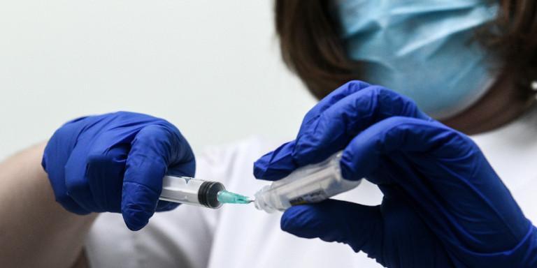 Εμβολιασμοί: Στις 11 Ιανουαρίου ανοίγει η πλατφόρμα – Πώς θα κλείνουμε ραντεβού