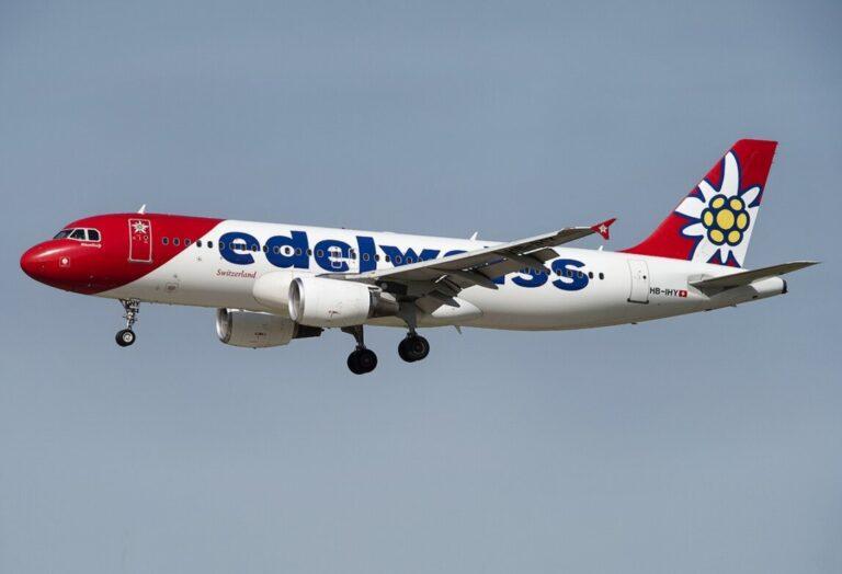 Πτήσεις της Edelweiss Air από τη Ζυρίχη προς την Κέρκυρα , τη Ζάκυνθο και το Άκτιο.