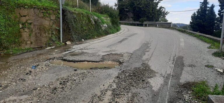 Κέρκυρα: Άκρως επικίνδυνη η κατάσταση στον δρόμο Αχίλλειο-Μπενίτσες