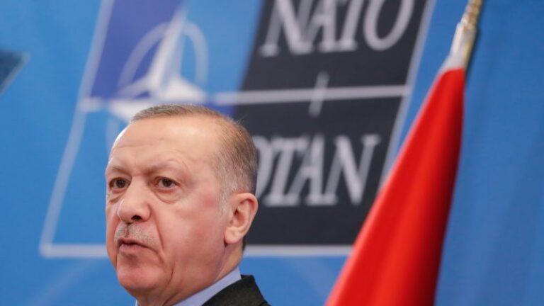 Η Τουρκία δείχνει τι είναι το ΝΑΤΟ Cihan Tugal