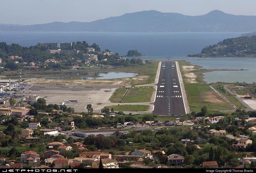 Κέρκυρα: 96 αφίξεις αεροσκαφών μόνο σήμερα στο αεροδρόμιο του νησιού!