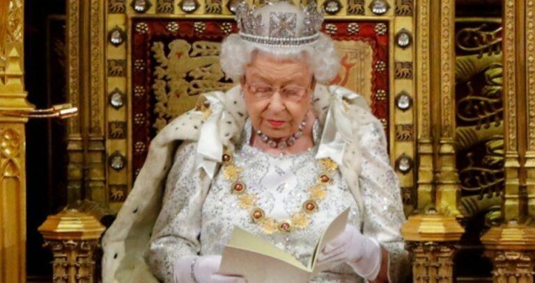 Βασίλισσα Ελισάβετ: Πέθανε στα 96 της χρόνια