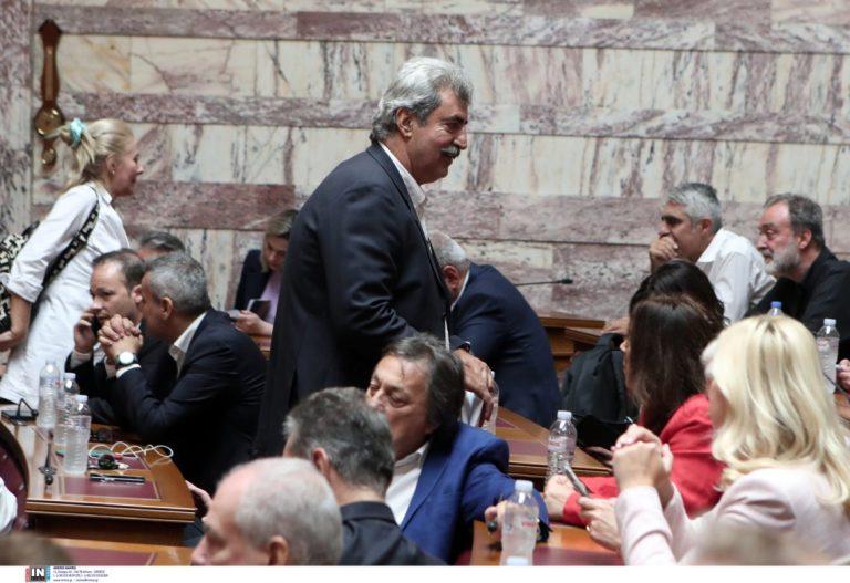 Ν.Δ. για Κασσελάκη: Ο «πολακισμός» με γραβάτα είναι πλέον η επίσημη γραμμή του ΣΥΡΙΖΑ