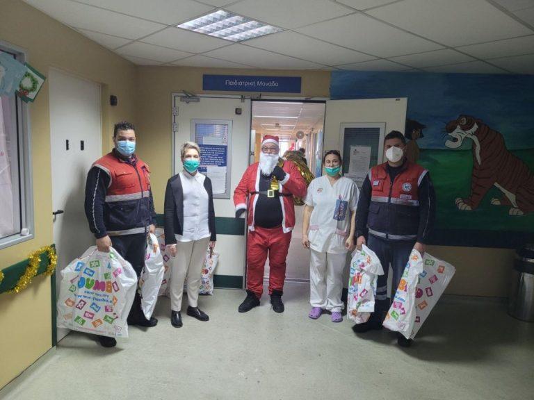 Το Σωματείο Εργαζομένων ΕΚΑΒ Κέρκυρας μοίρασε δώρα στα παιδιά της Παιδιατρικής Κλινικής του νοσοκομείου της Κέρκυρας (φωτος – βιντεο)