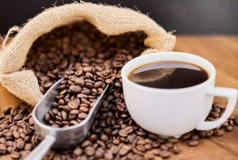 «Καμπανάκι» για την τιμή του καφέ – Σενάρια για αυξήσεις λόγω του νέου ευρωπαϊκού κανονισμού